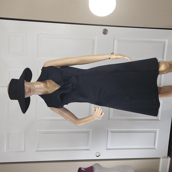 CALVIN KLEIN BLACK SLEEVELESS DRESS RUFFLED NECKLINE SIZE 6 - Picture 4 of 13